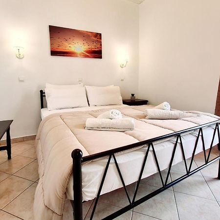 Avra Rooms Karpathos Exterior foto